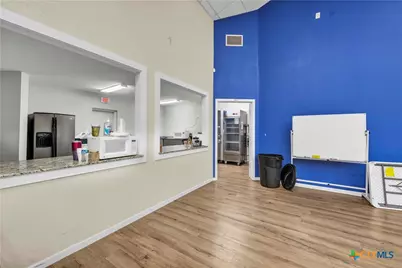 502 W Business 190 Highway, Copperas Cove, TX 76522 - Photo 34