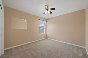 215 Kerley Dr, Hutto, TX 78634 - Photo 20