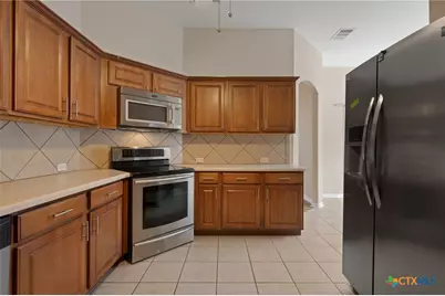 215 Kerley Drive, Hutto, TX 78634 - Photo 8