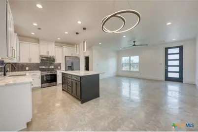 1501 Woodcrest Drive, Granite Shoals, TX 78654 - Photo 6