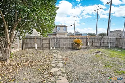 371 Copper Mountain, New Braunfels, TX 78130 - Photo 22