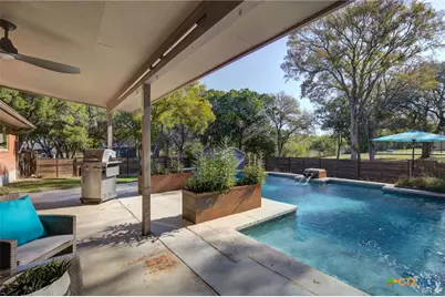 408 Acorn Drive, New Braunfels, TX 78130 - Photo 22