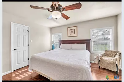 1017 S 6th Street, Temple, TX 76504 - Photo 6