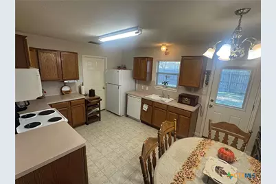 314 Rouen Drive, Port Lavaca, TX 77979 - Photo 8