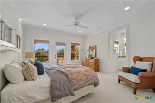 1043 Twin River, Canyon Lake, TX 78133 - Photo 34