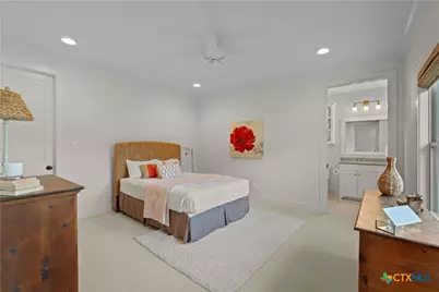 1043 Twin River, Canyon Lake, TX 78133 - Photo 38