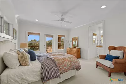 1043 Twin River, Canyon Lake, TX 78133 - Photo 32