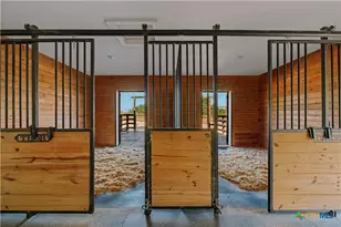 1043 Twin River, Canyon Lake, TX 78133 - Photo 6