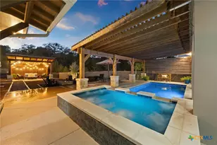 223 Oak Shores Dr, Canyon Lake, TX 78133 - Photo 4