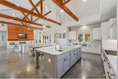 223 Oak Shores Drive, Canyon Lake, TX 78133 - Photo 8