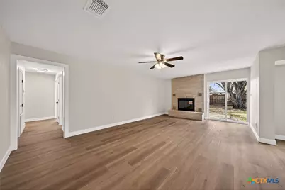 543 Beverly Lane, New Braunfels, TX 78130 - Photo 10