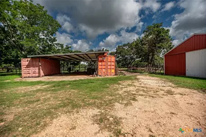 3042 County Road 452, Palacios, TX 77465 - Photo 6