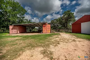 3042 Co Rd 452, Palacios, TX 77465 - Photo 6