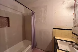 2012 Leon Dr, Port Lavaca, TX 77979 - Photo 8