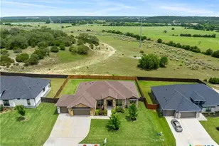 4145 Turning Leaf Dr, Nolanville, TX 76559 - Photo 38