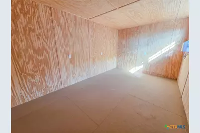 301 Tarpon Drive, Palacios, TX 77465 - Photo 12