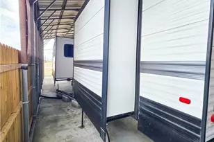 301 Tarpon Dr, Palacios, TX 77465 - Photo 30