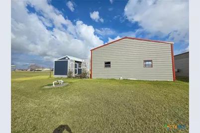 301 Tarpon Drive, Palacios, TX 77465 - Photo 14