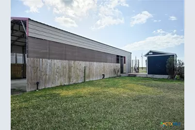 301 Tarpon Drive, Palacios, TX 77465 - Photo 6