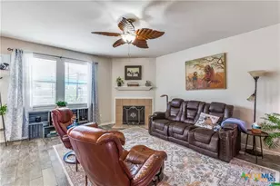 2122 Carlisle Castle Dr, New Braunfels, TX 78130 - Photo 6