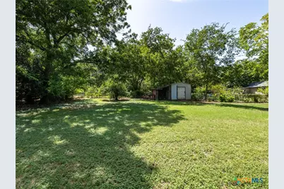 207 W 14th Avenue, Belton, TX 76513 - Photo 24