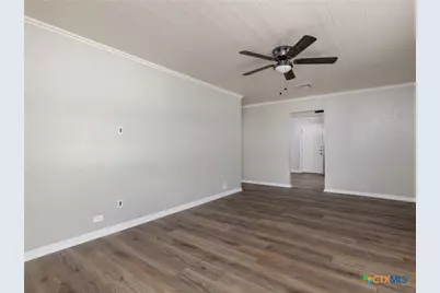 207 W 14th Avenue, Belton, TX 76513 - Photo 10