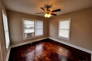 301 Cardinal St, San Marcos, TX 78666 - Photo 6