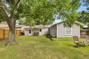 509 W Bois D Arc, Edna, TX 77957 - Photo 24