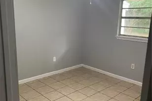 1015 Hackberry St, San Marcos, TX 78666 - Photo 6