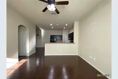 688 Creekside Circle, New Braunfels, TX 78130 - Photo 6