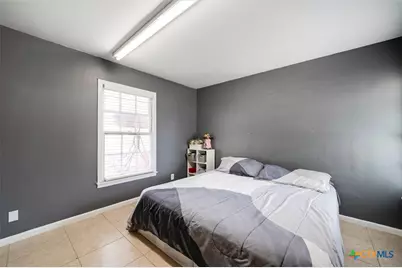 103 Thompson Street, Luling, TX 78648 - Photo 10