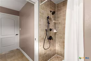 227 Ski Plex Dr, Seguin, TX 78155 - Photo 24