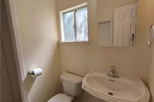 164 S Union Ave, New Braunfels, TX 78130 - Photo 14