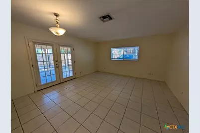 164 S Union Avenue #102, New Braunfels, TX 78130 - Photo 8