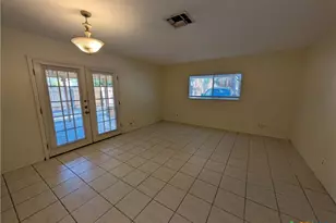 164 S Union Ave, New Braunfels, TX 78130 - Photo 8