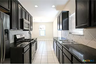 2510 Diamondback Trail, New Braunfels, TX 78130 - Photo 8