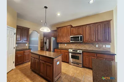 803 Lodge Creek, New Braunfels, TX 78132 - Photo 8