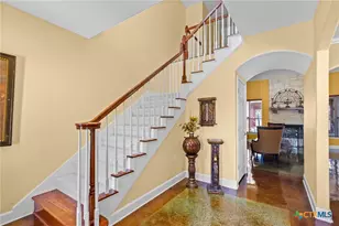 130 Post Oak Cir, Inez, TX 77968 - Photo 4