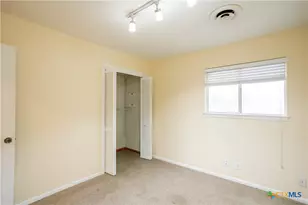 101 Avalon Dr, Victoria, TX 77901 - Photo 26