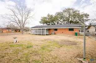 101 Avalon Dr, Victoria, TX 77901 - Photo 30