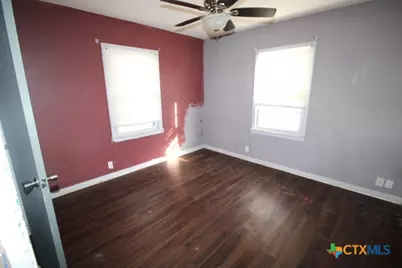 1411 W Main Street, Gatesville, TX 76528 - Photo 6