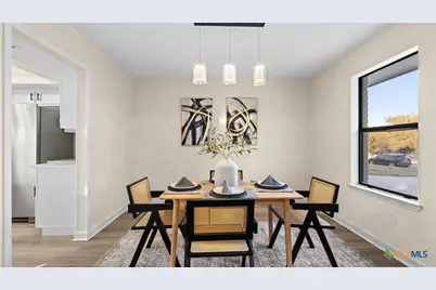 300 Ridge Crest Drive, Seguin, TX 78155 - Photo 6