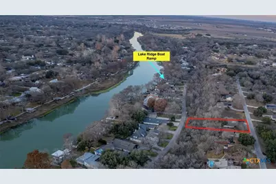 300 Ridge Crest Drive, Seguin, TX 78155 - Photo 32