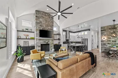 670 Magazine Avenue, New Braunfels, TX 78130 - Photo 1