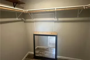 908 Henry St, Cuero, TX 77954 - Photo 14