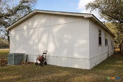 413 Coletoville Road, Victoria, TX 77905 - Photo 10