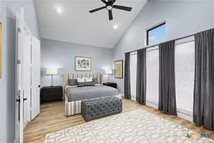 1920 Bighorn Trl, New Braunfels, TX 78132 - Photo 16