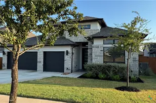 1920 Bighorn Trl, New Braunfels, TX 78132 - Photo 2