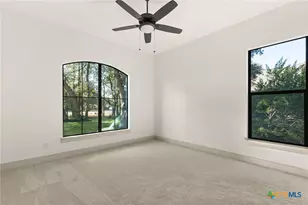 611 Parkview Pl, Canyon Lake, TX 78133 - Photo 32