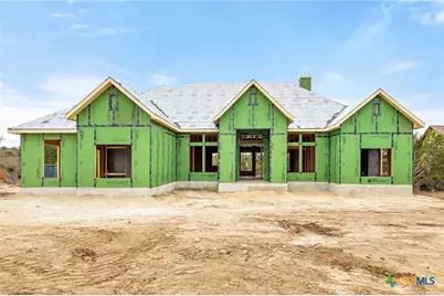 611 Parkview Place, Canyon Lake, TX 78133 - Photo 1